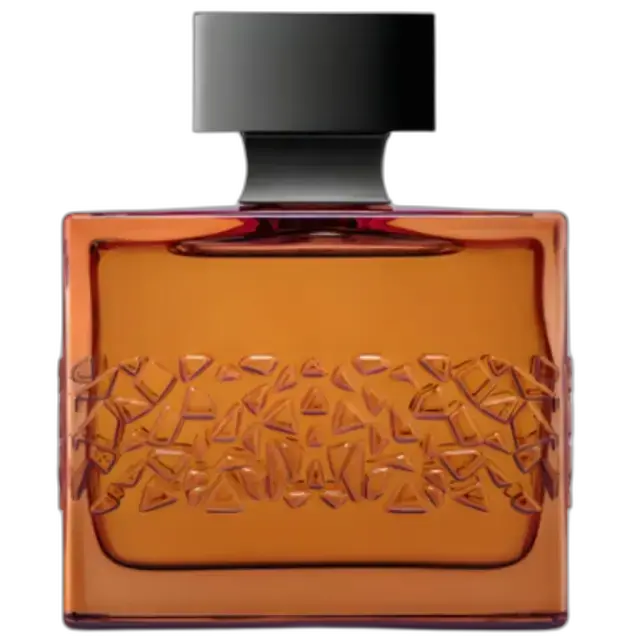 Frasco do perfume Notorious XO