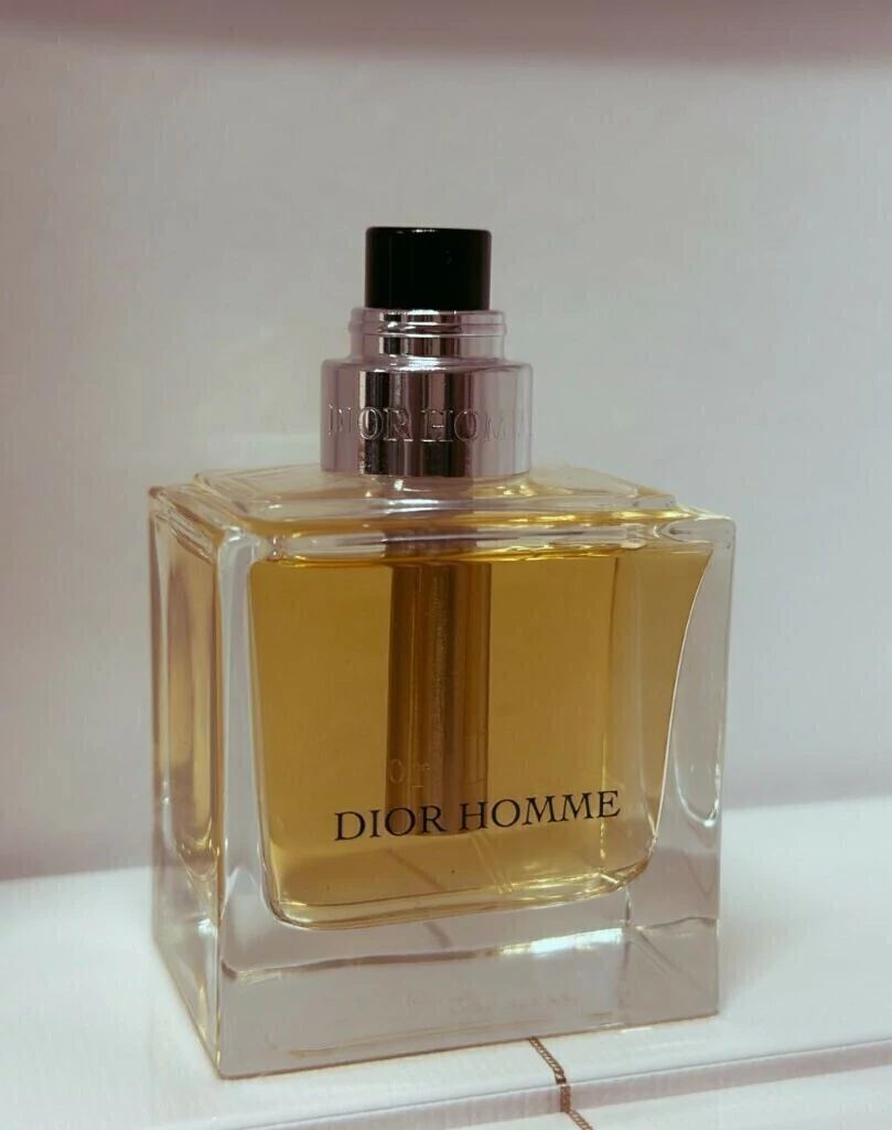 Homme (2005) 3